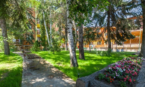 Спокойствие и чар СПА Хотел Елбрус