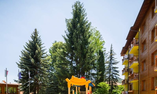 Детска площадка СПА Хотел Елбрус